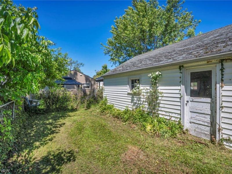718 E 343rd Street, Eastlake, OH 44095 Photo 38
