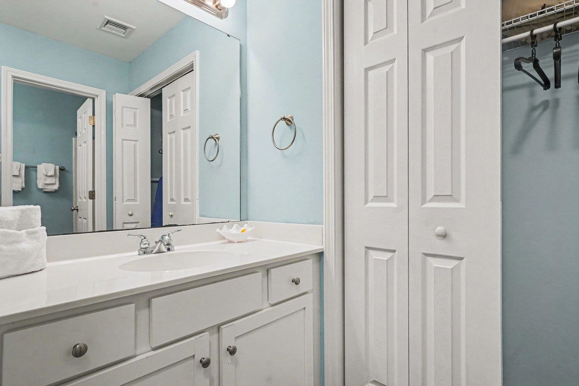415 Ocean Creek Dr.  Photo 14