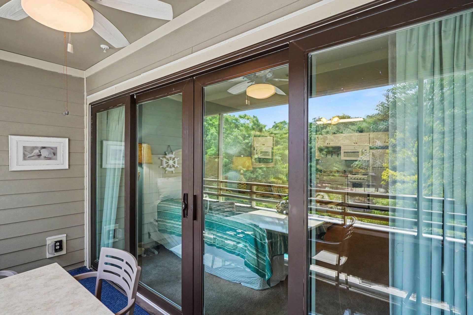 415 Ocean Creek Dr.  Photo 15