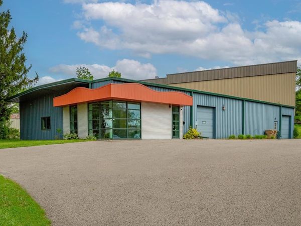 1225 Greenway Cross, Madison, WI 53713