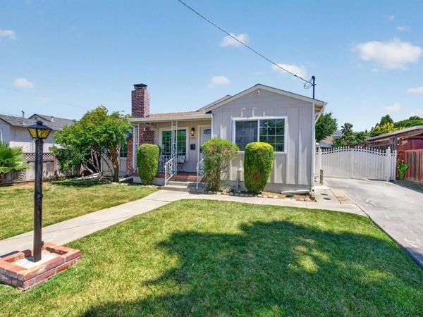 156 N Claremont Avenue , San Jose, CA 95127