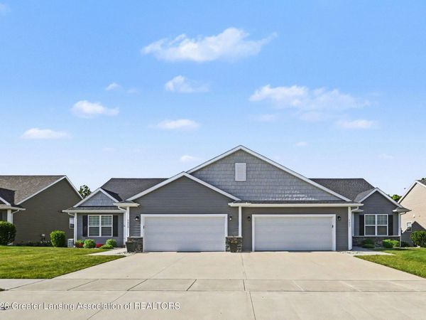 1355 Superior Drive, St. Johns, MI 48879