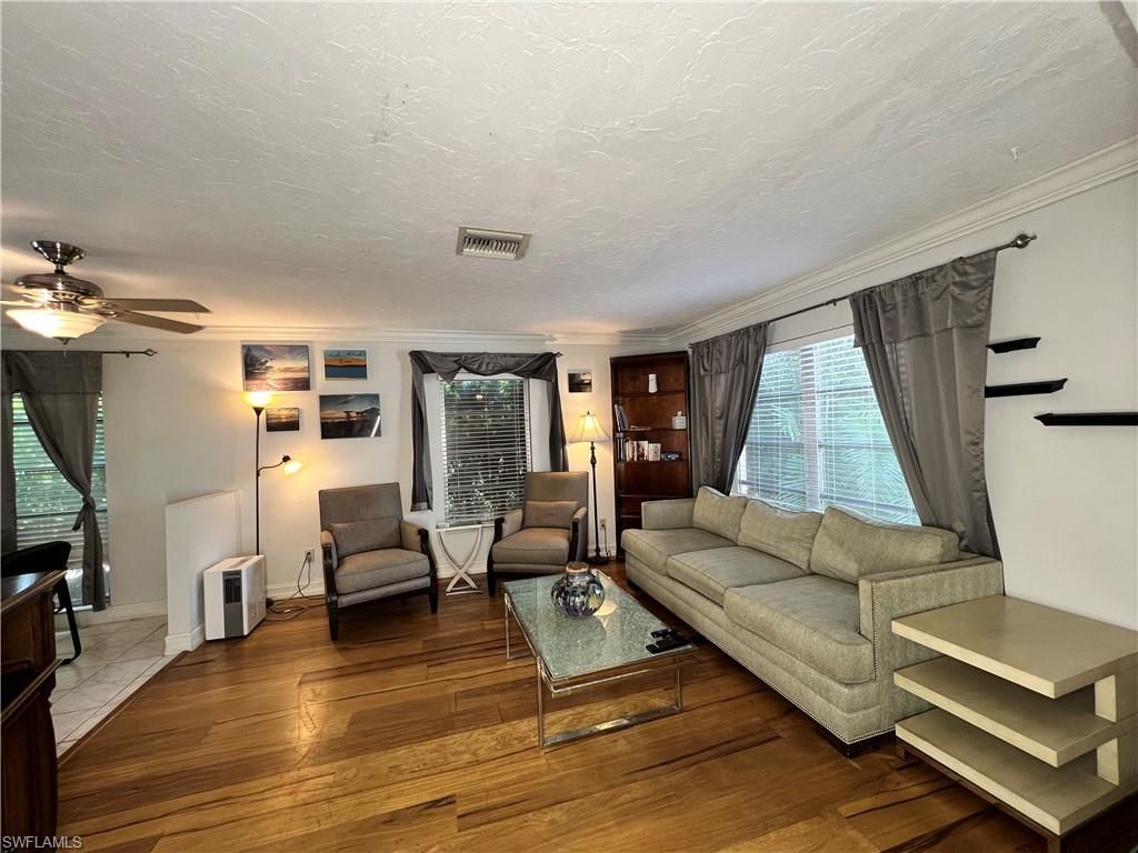 690 95th Ave N, Naples, FL 34108 Photo
