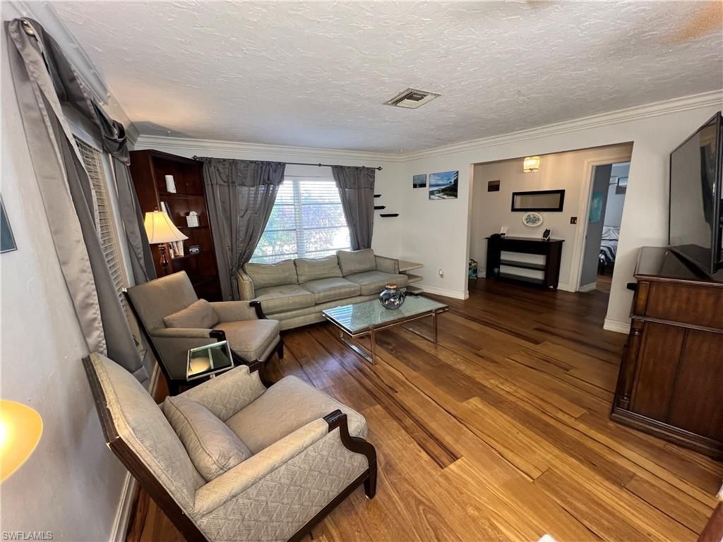 690 95th Ave N, Naples, FL 34108 Photo