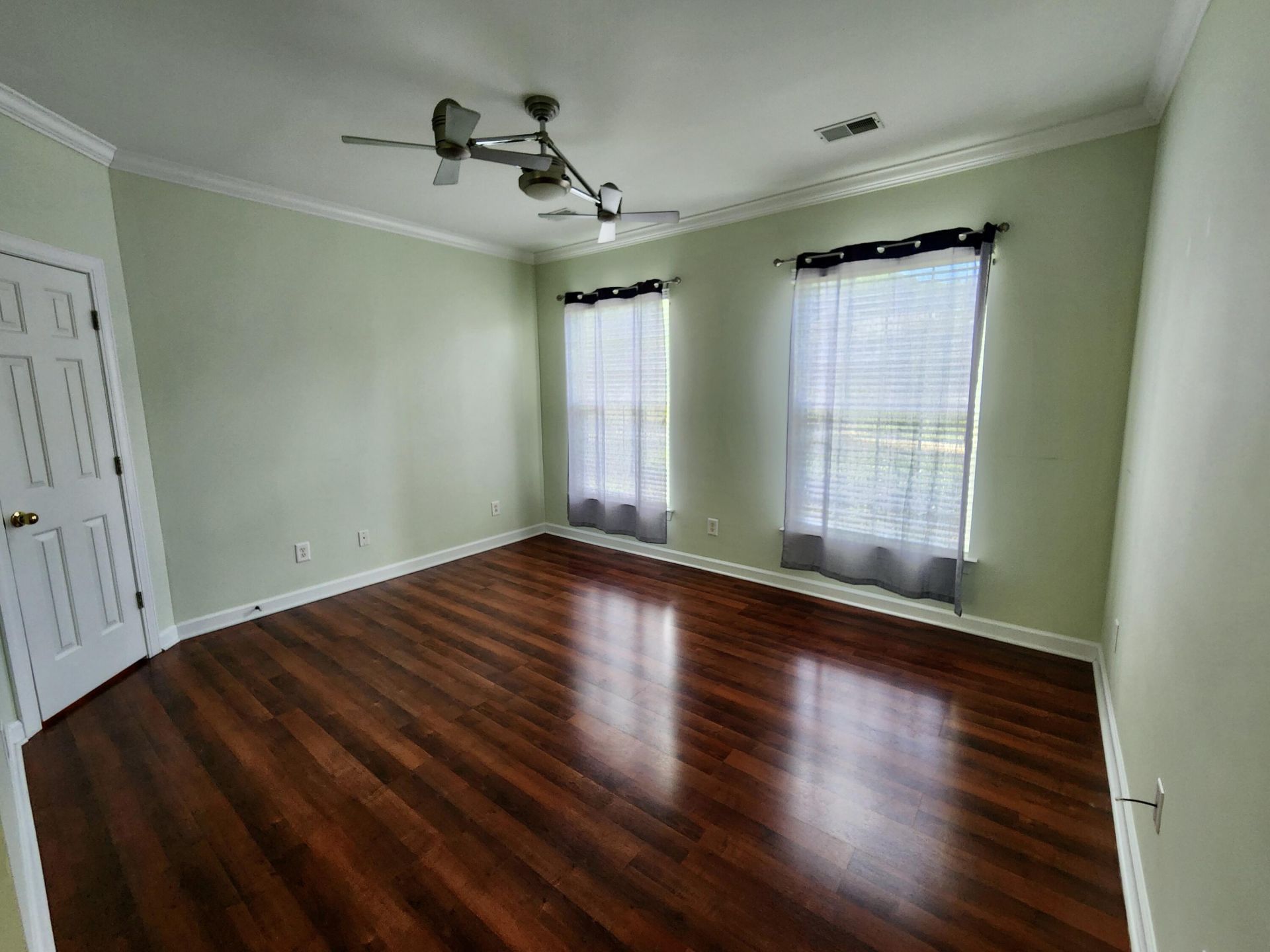 1375 Hopton Circle Photo 10