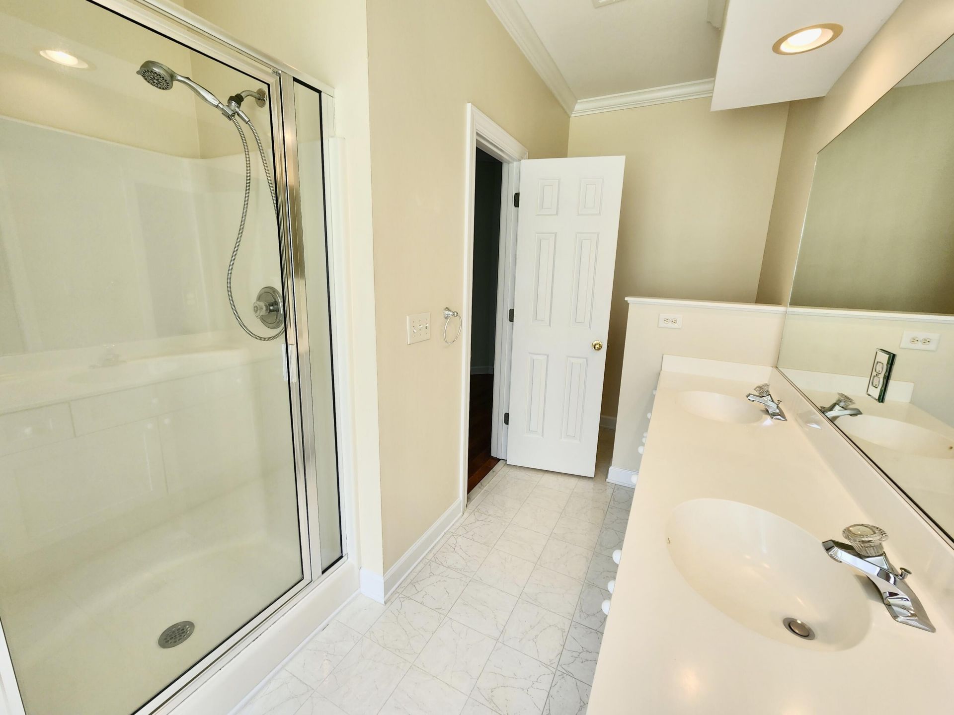 1375 Hopton Circle Photo 12