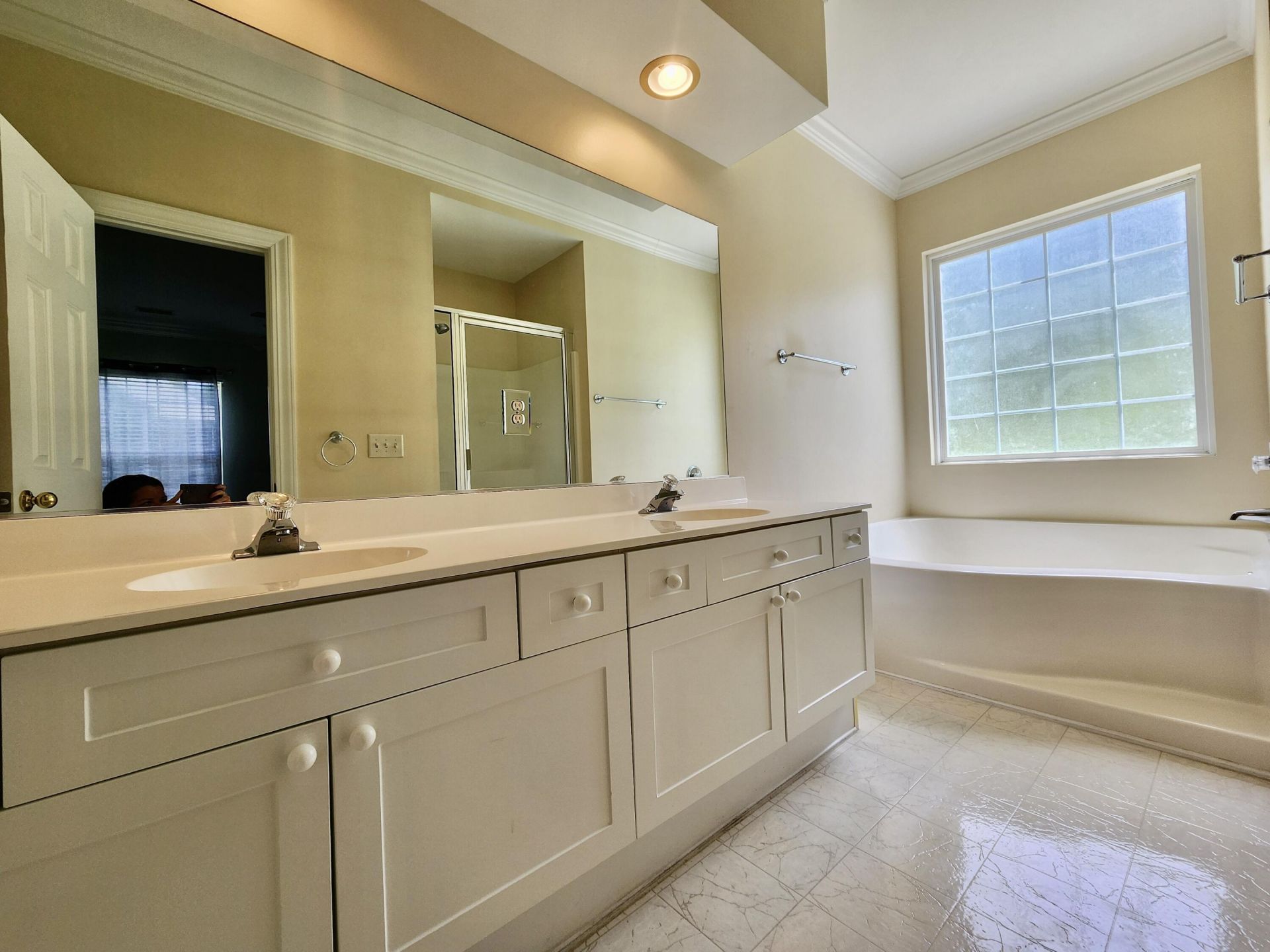1375 Hopton Circle Photo 13