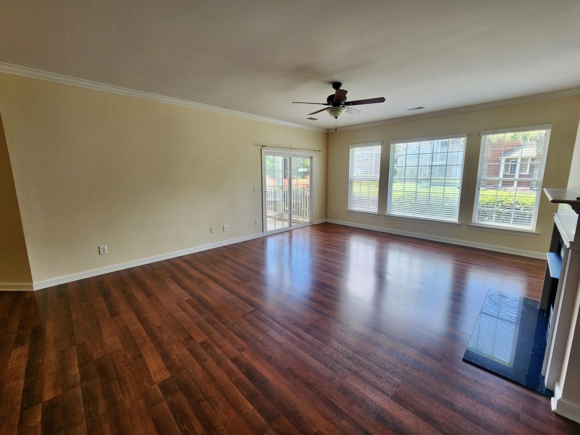 1375 Hopton Circle Photo 4