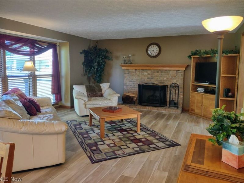 3842 Park Ridge Drive, Green, OH 44685 Photo 5