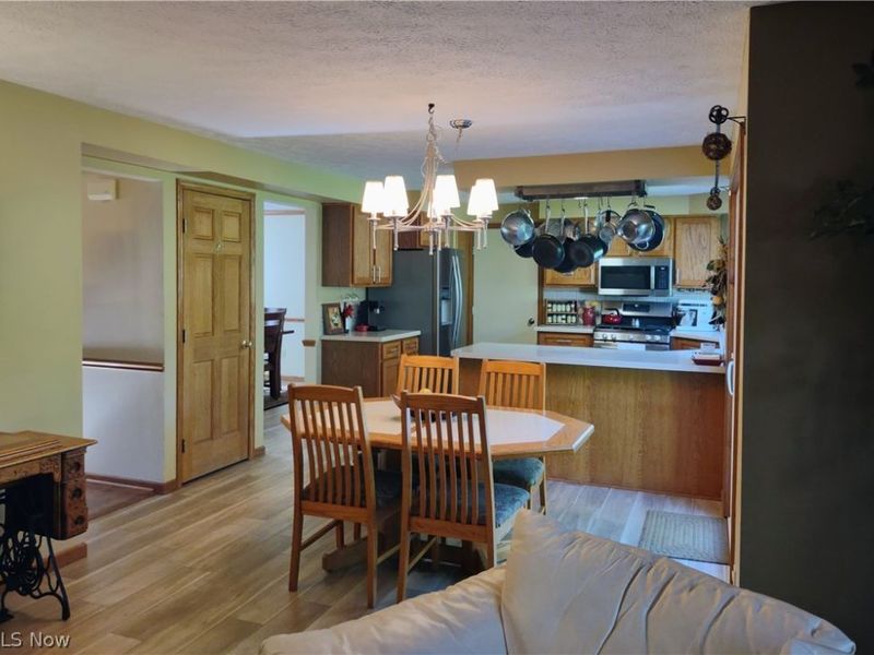 3842 Park Ridge Drive, Green, OH 44685 Photo 7