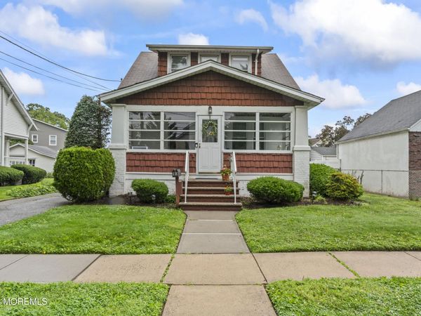 10 Lenox Avenue, Milltown, NJ 08850