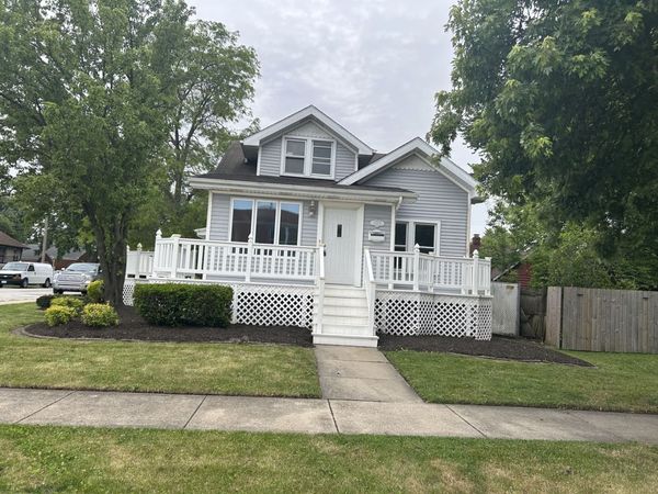 3673 Randolph Street , Lansing, IL 60438