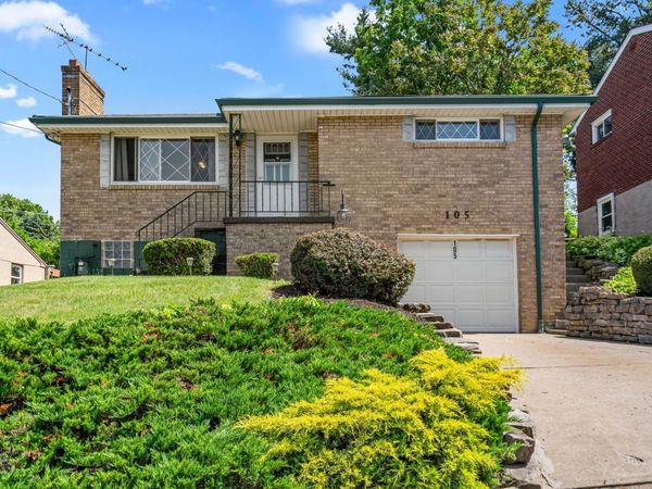 105 Magnolia Street , Homestead, PA 15120