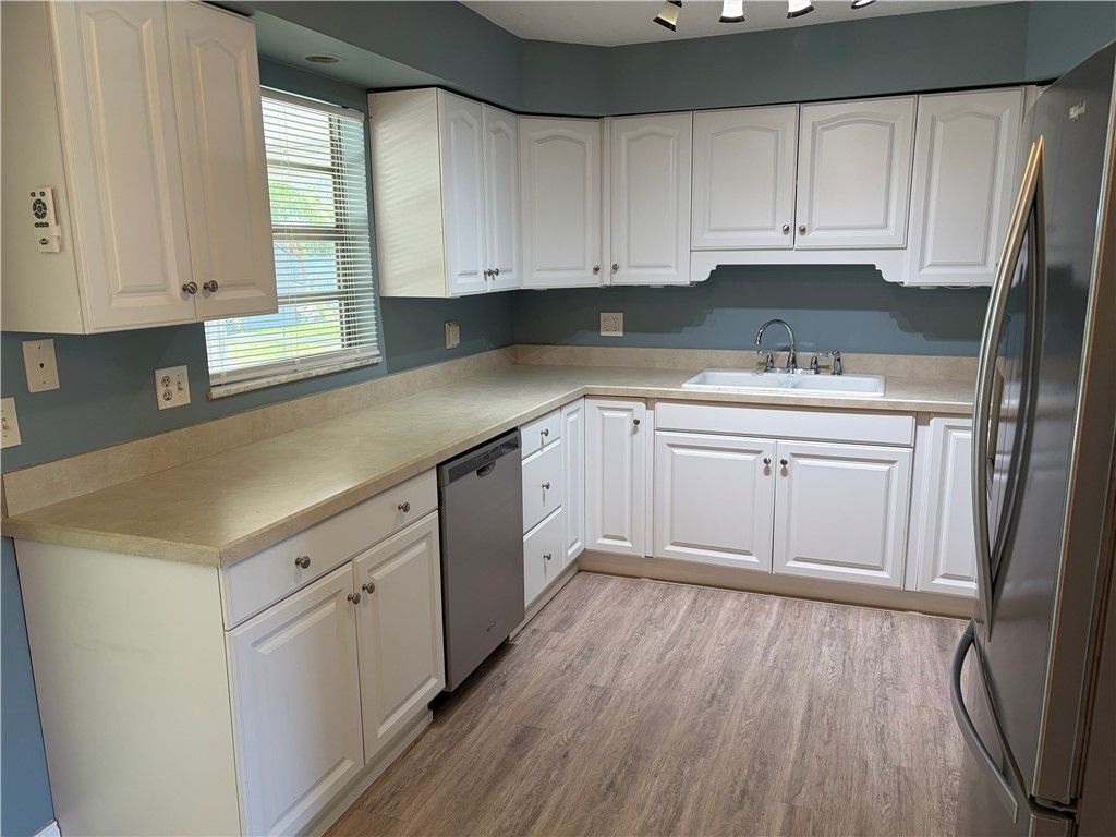 619 Barber Street, Sebastian, FL 32958 Photo