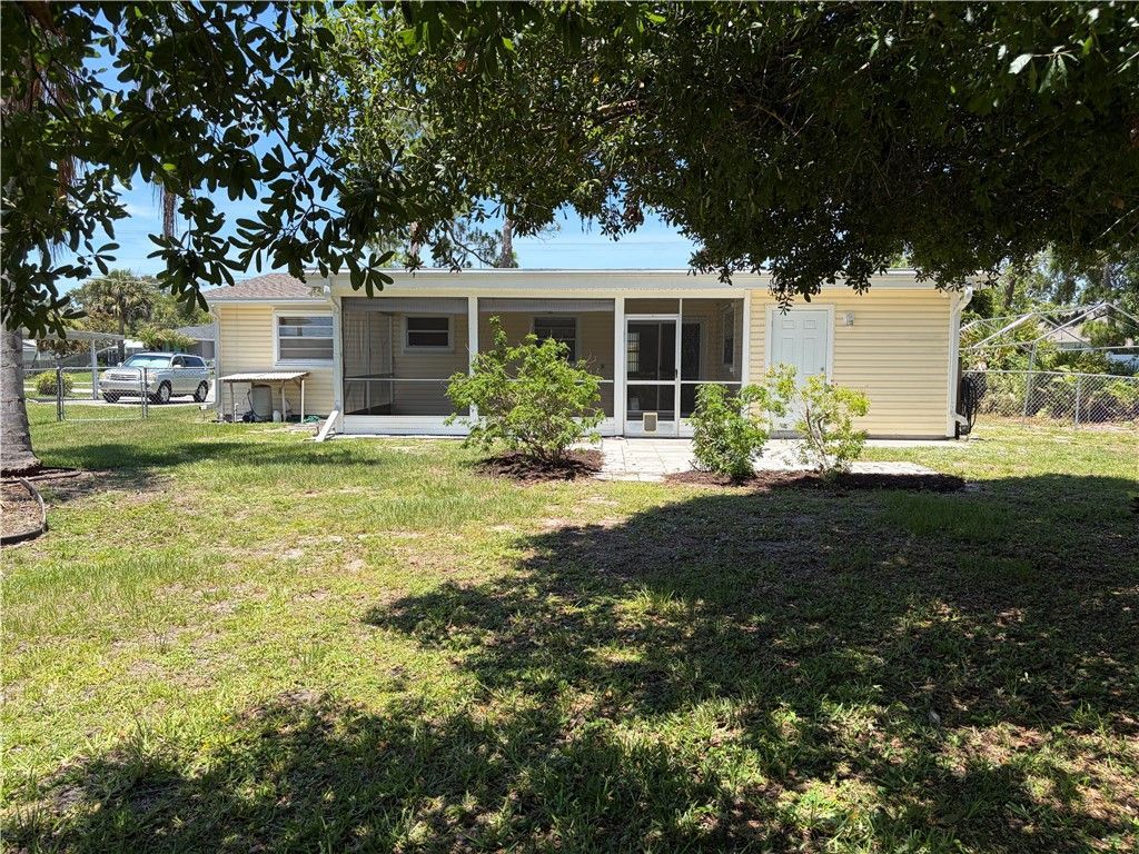619 Barber Street, Sebastian, FL 32958 Photo