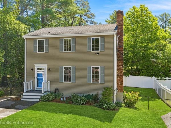 137 Lake Ave, Wareham, MA 02538