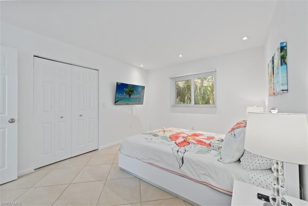 575 97th Ave N, Naples, FL 34108 Photo