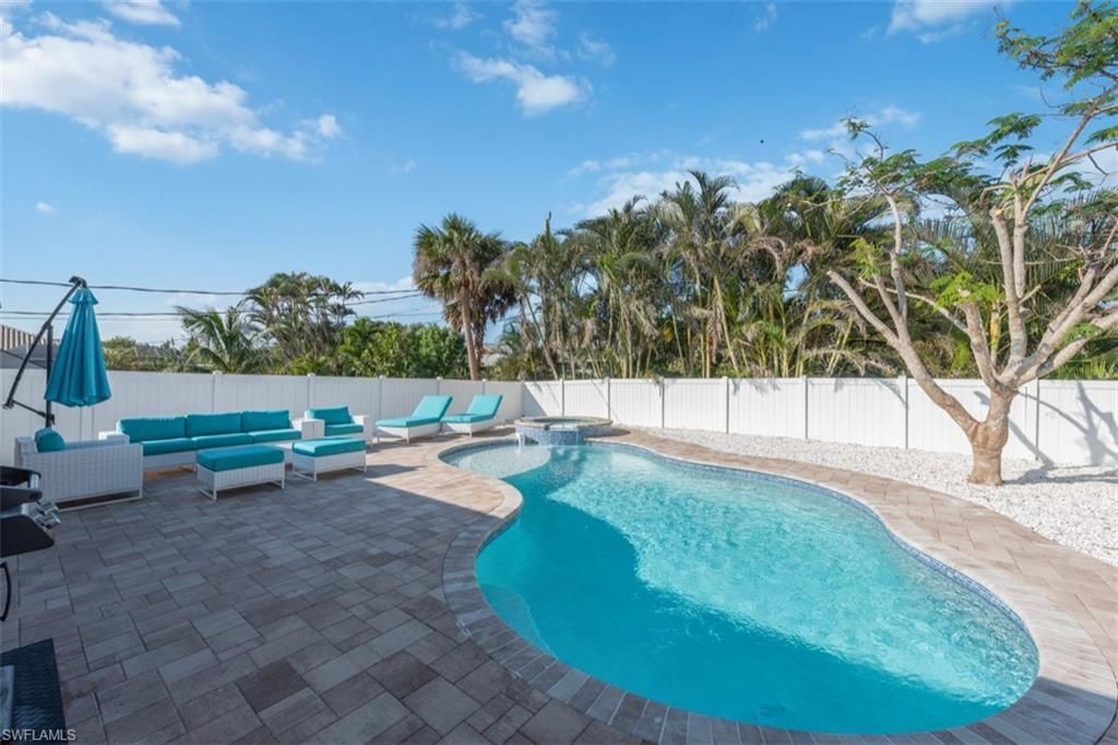 575 97th Ave N, Naples, FL 34108 Photo