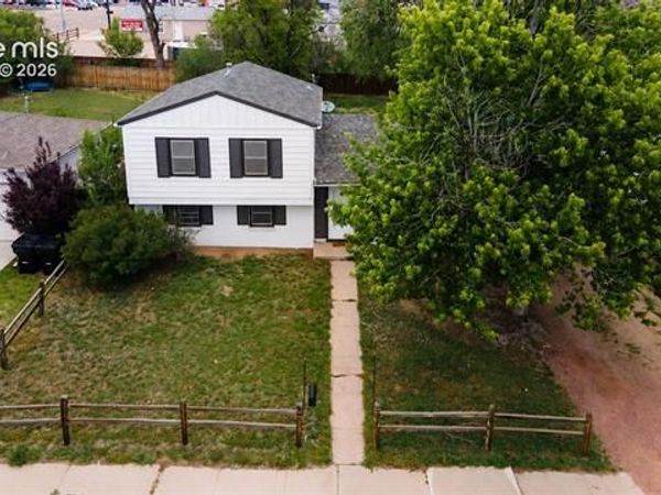 2806 Casden Circle, Colorado Springs, CO 80909