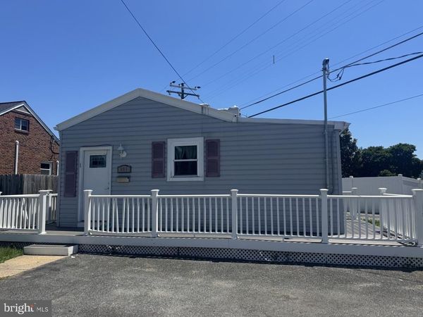 201 MACE AVENUE , ESSEX, MD 21221