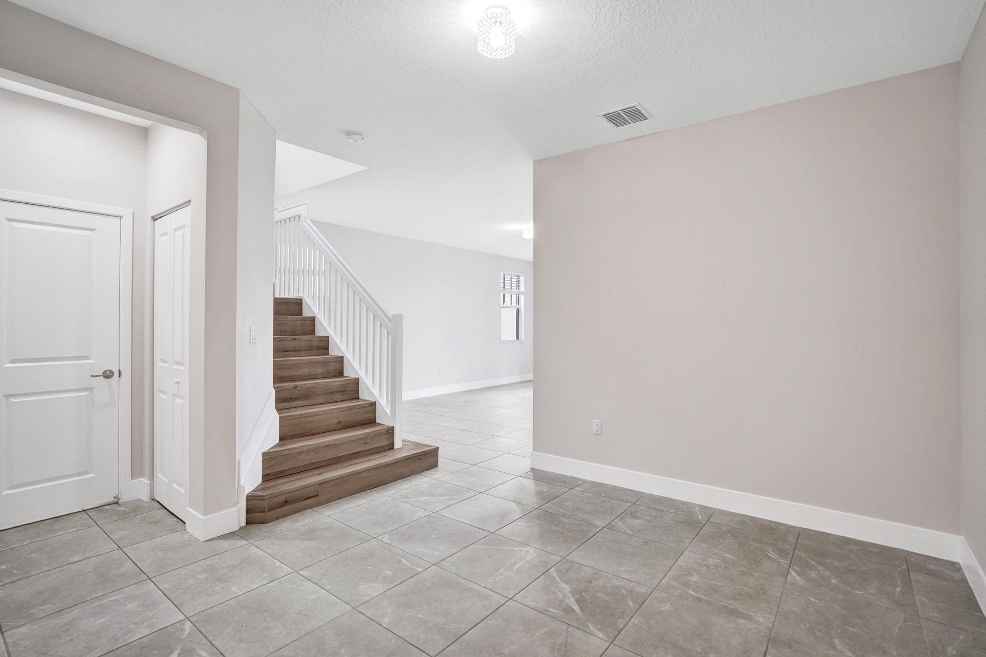 4926 NW 48th Terrace, Unit 4926, Tamarac, FL 33319 Photo
