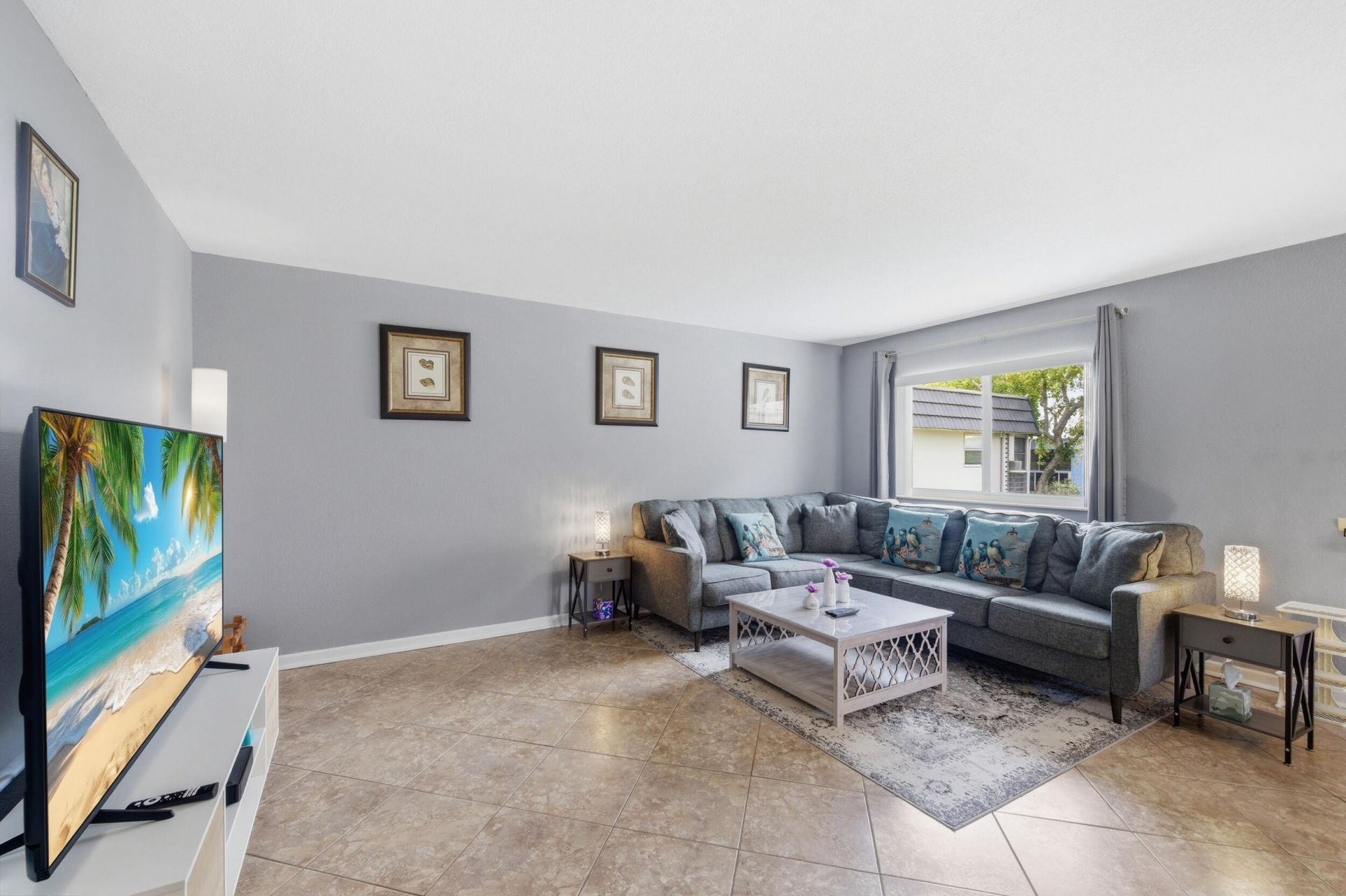 376 Saxony H, Delray Beach, FL 33446 Photo