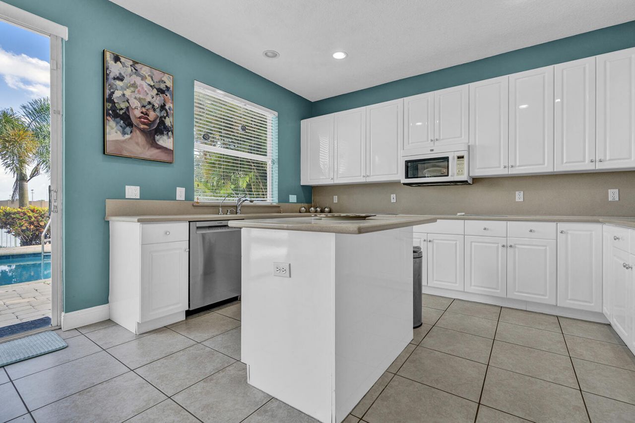 10290 NW 60th Place, Parkland, FL 33076 Photo