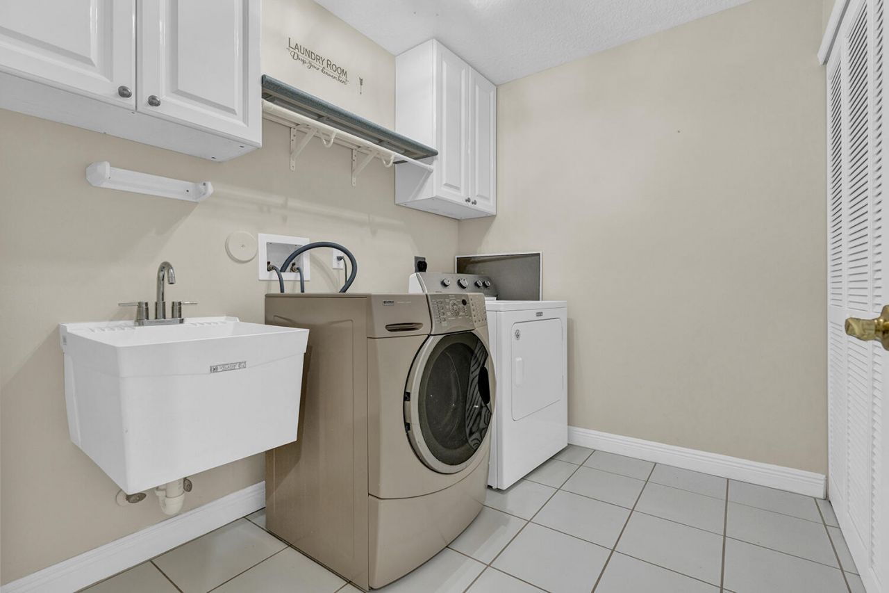 10290 NW 60th Place, Parkland, FL 33076 Photo