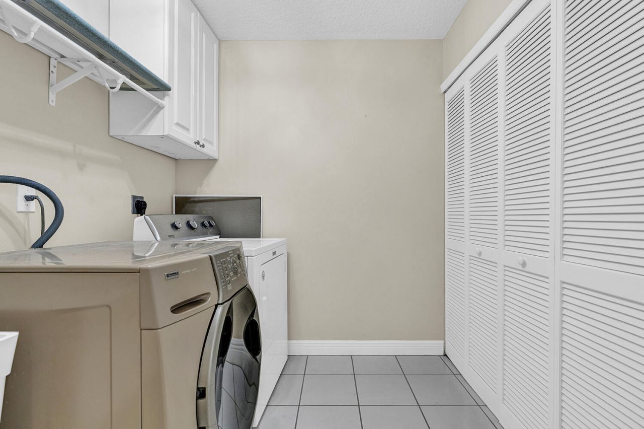 10290 NW 60th Place, Parkland, FL 33076 Photo