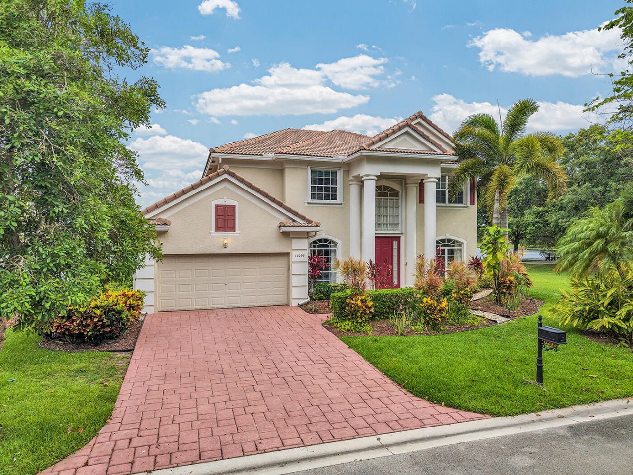 10290 NW 60th Place, Parkland, FL 33076 Photo