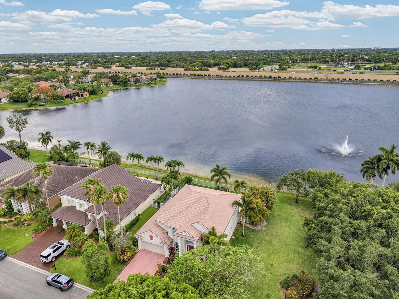 10290 NW 60th Place, Parkland, FL 33076 Photo