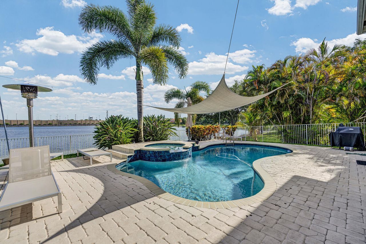 10290 NW 60th Place, Parkland, FL 33076 Photo