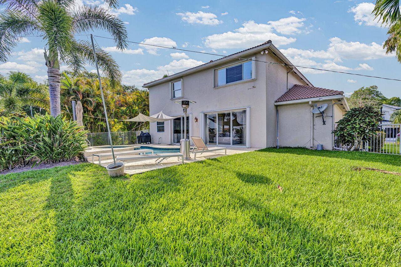 10290 NW 60th Place, Parkland, FL 33076 Photo