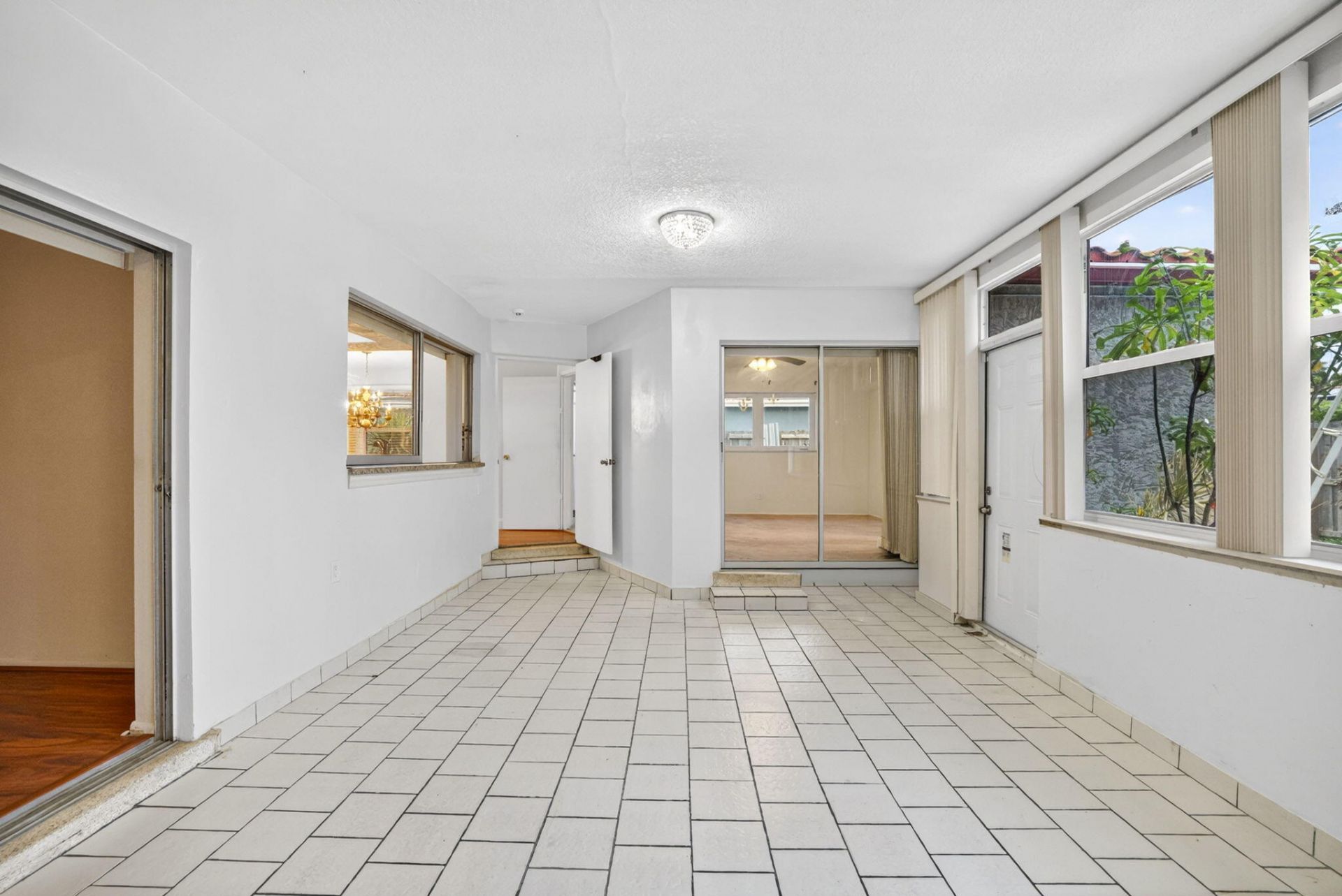 4399 NW 43rd Court, Lauderdale Lakes, FL 33319 Photo