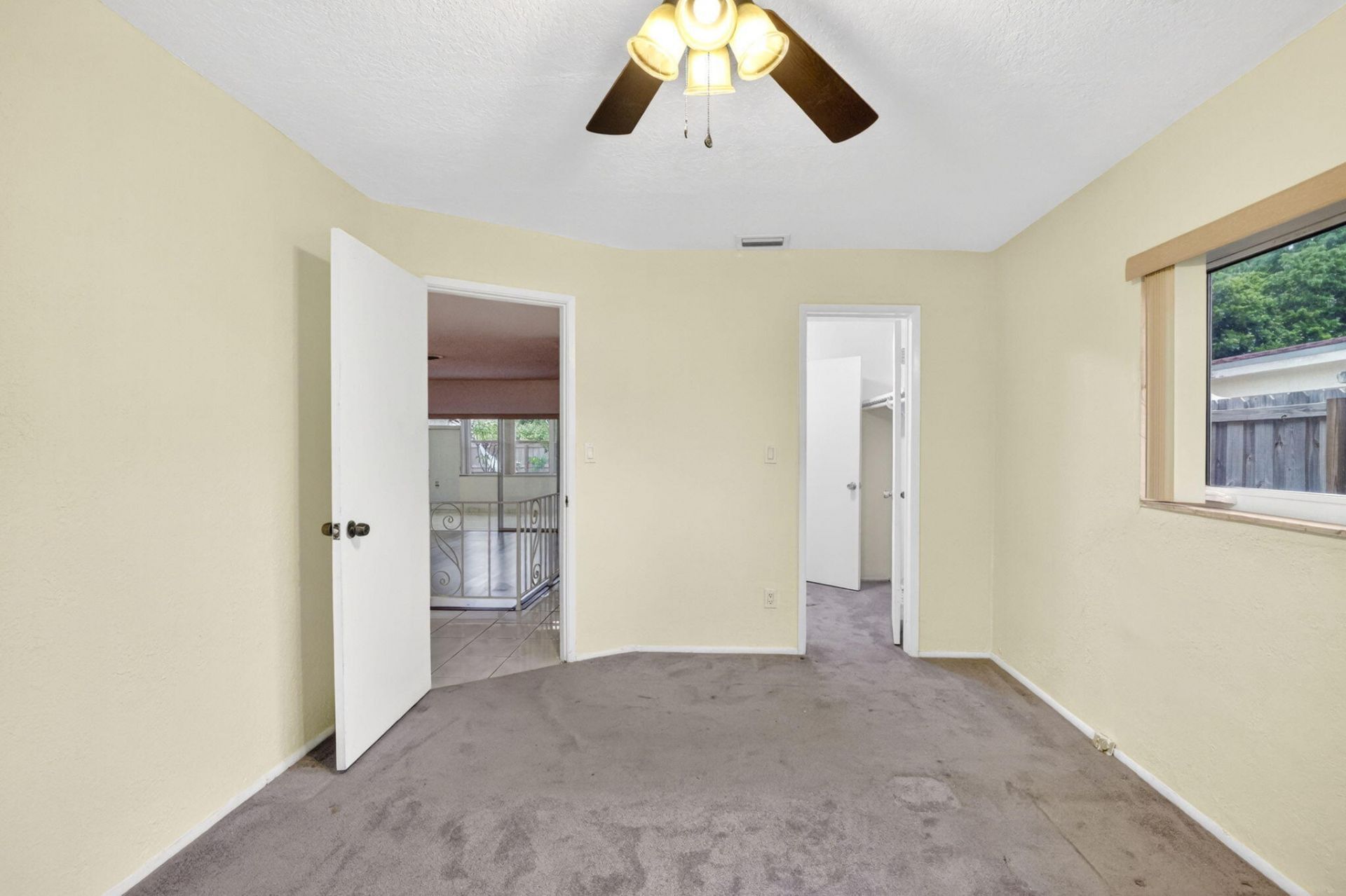 4399 NW 43rd Court, Lauderdale Lakes, FL 33319 Photo