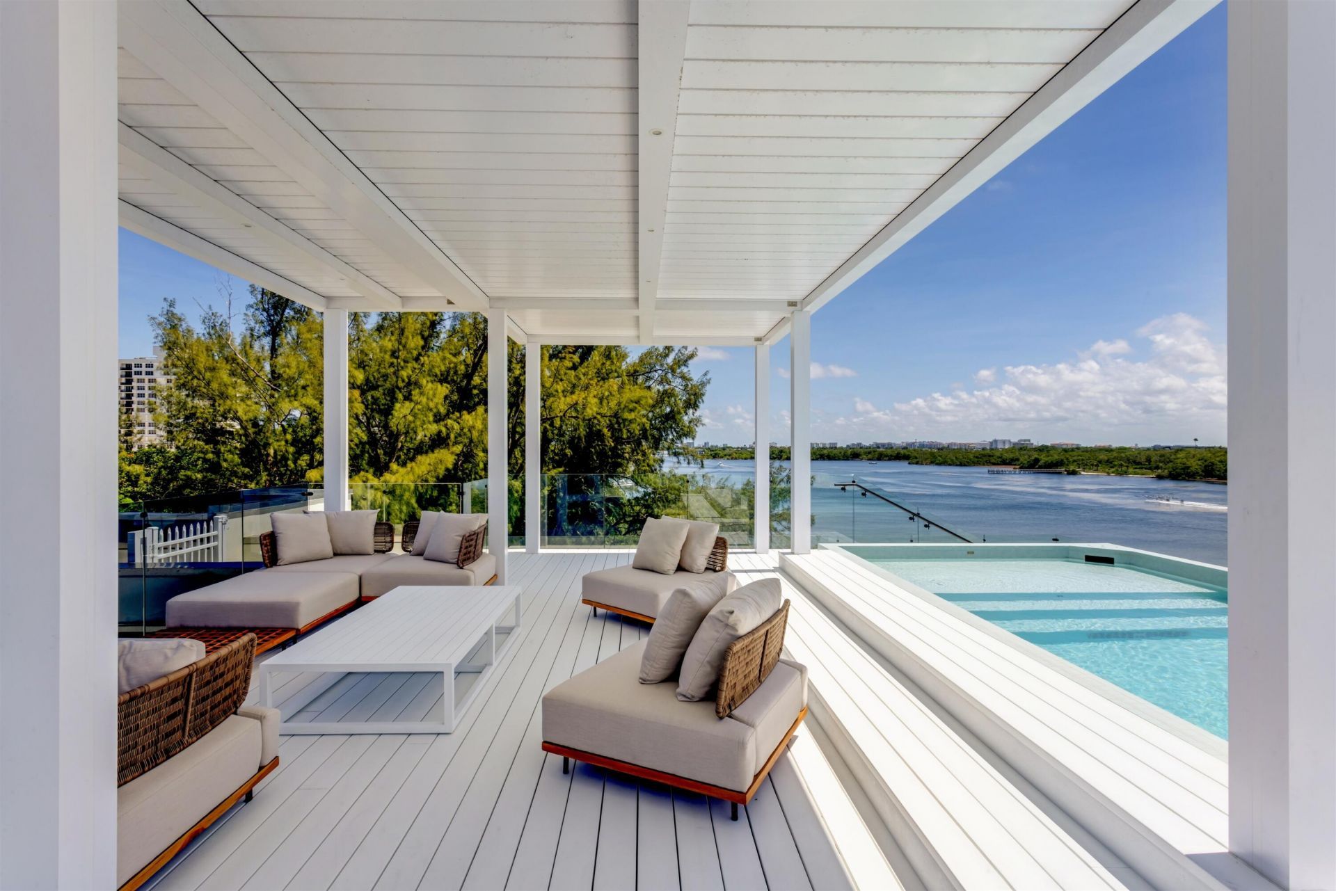 900 Lago Mar Lane, Unit Penthouse, Boca Raton, FL 33431 Photo