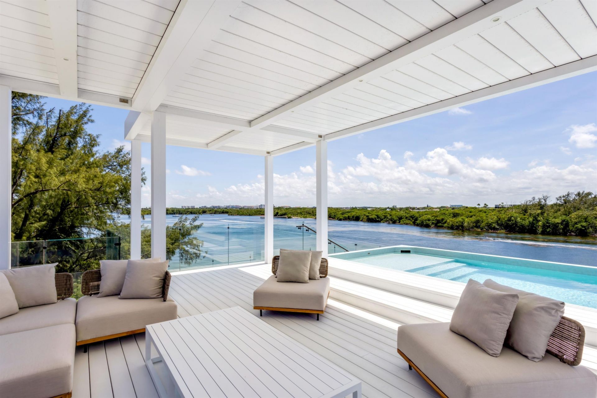 900 Lago Mar Lane, Unit Penthouse, Boca Raton, FL 33431 Photo