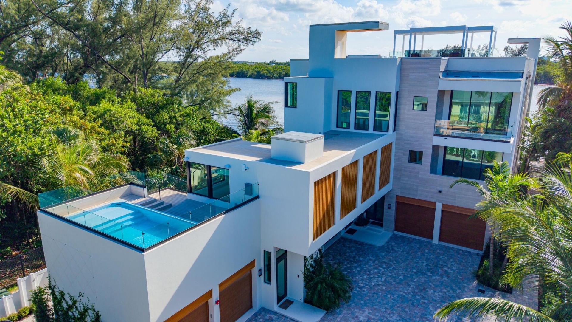 900 Lago Mar Lane, Unit Penthouse, Boca Raton, FL 33431 Photo