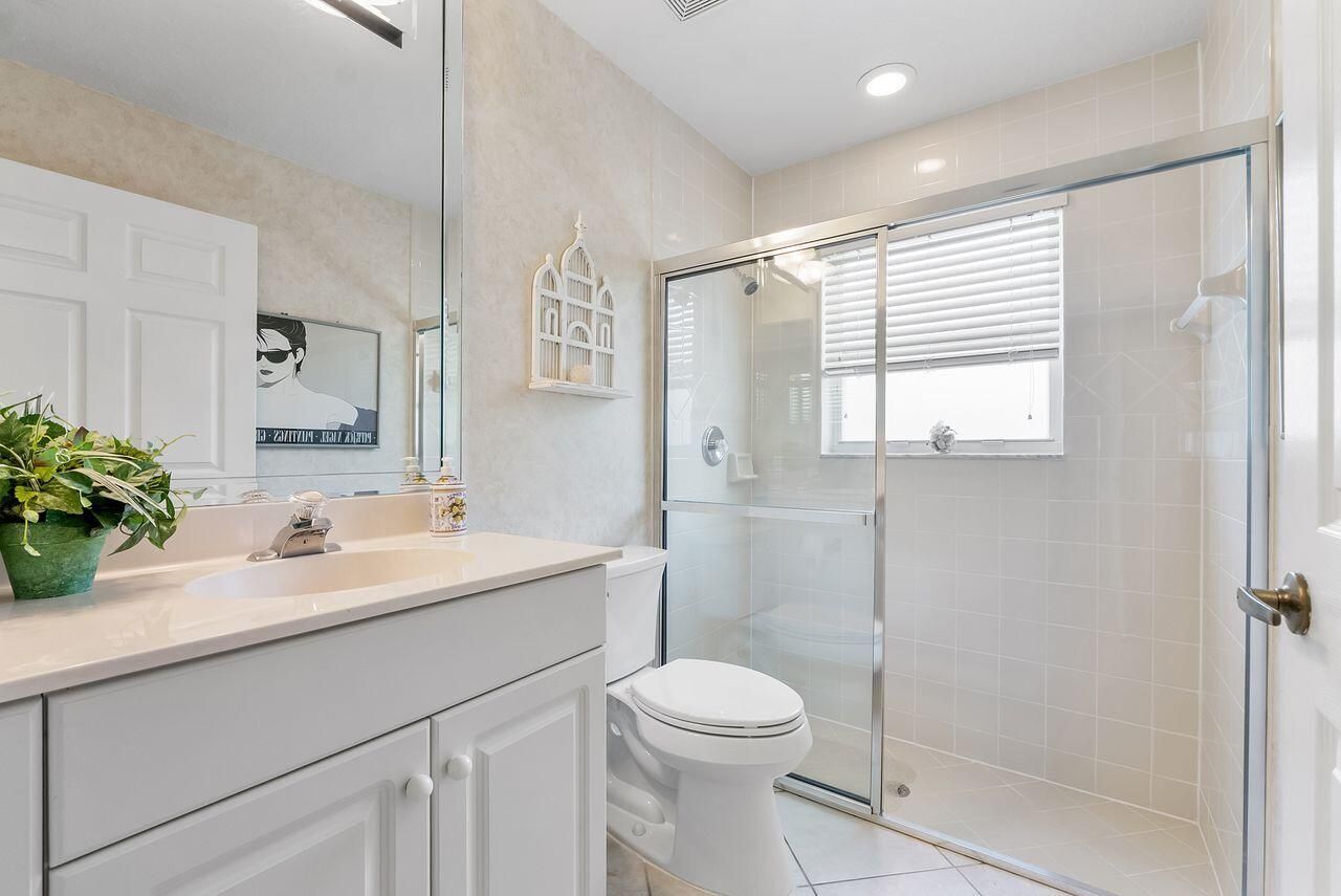 6643 Sherbrook Drive, Boynton Beach, FL 33437 Photo
