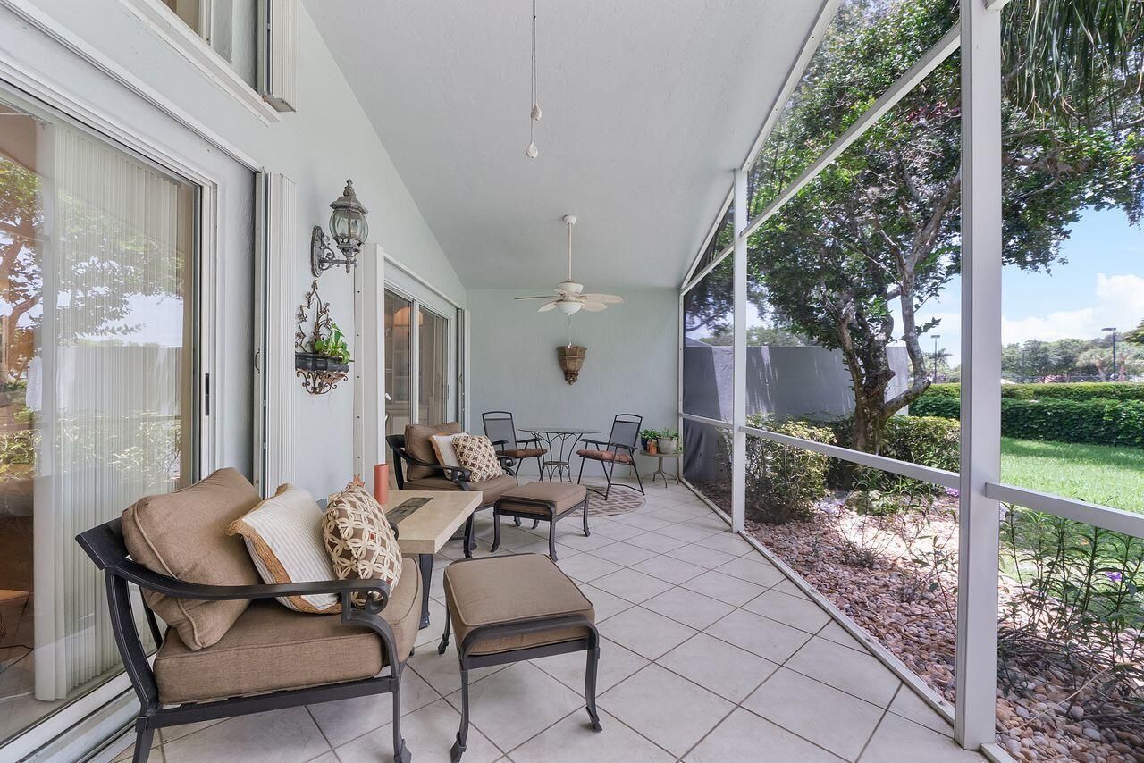6643 Sherbrook Drive, Boynton Beach, FL 33437 Photo