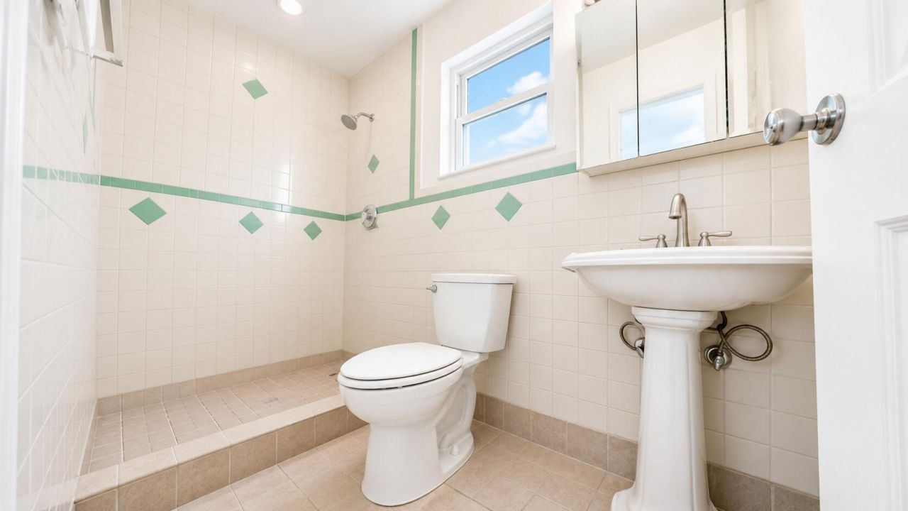 420 SE 4th Court, Pompano Beach, FL 33060 Photo