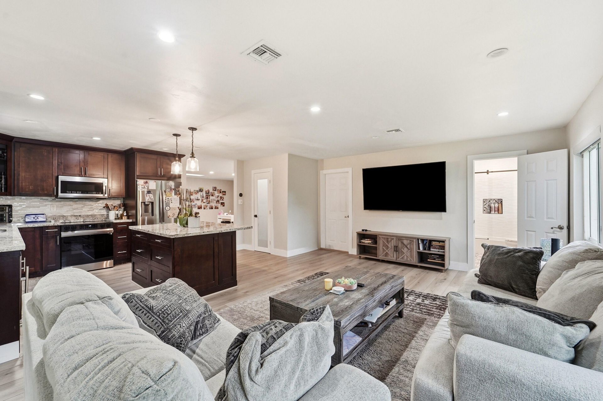 11700 NW 27th Street, Plantation, FL 33323 Photo