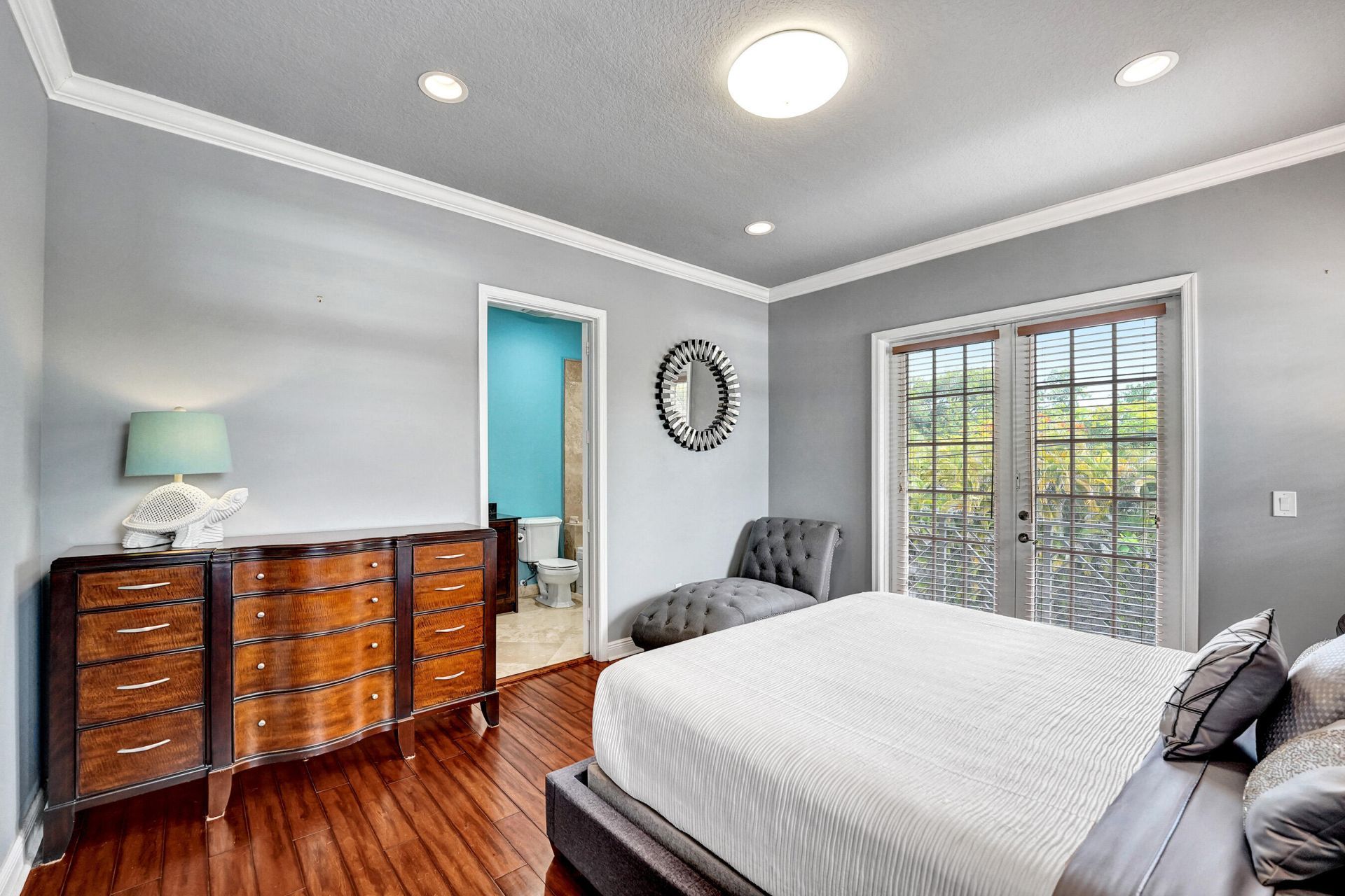 1400 NE 24th Street, Unit 1400, Wilton Manors, FL 33305 Photo