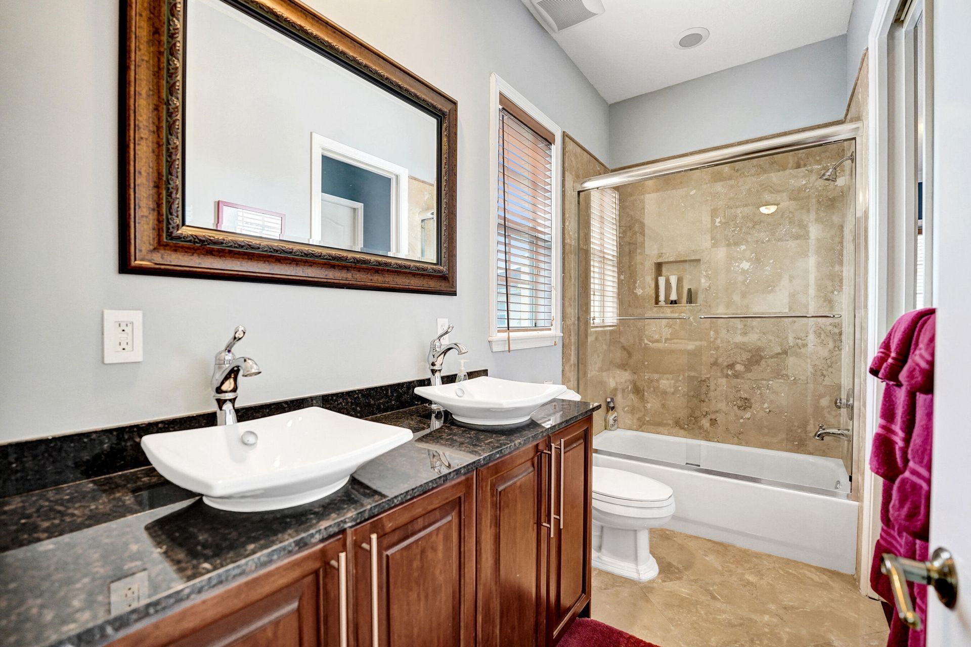 1400 NE 24th Street, Unit 1400, Wilton Manors, FL 33305 Photo