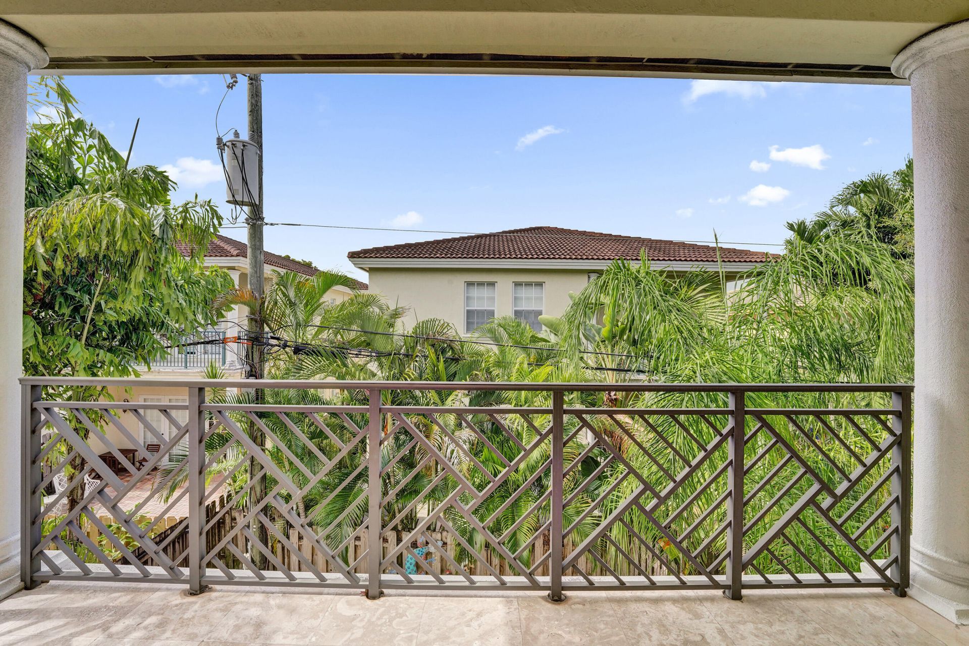 1400 NE 24th Street, Unit 1400, Wilton Manors, FL 33305 Photo