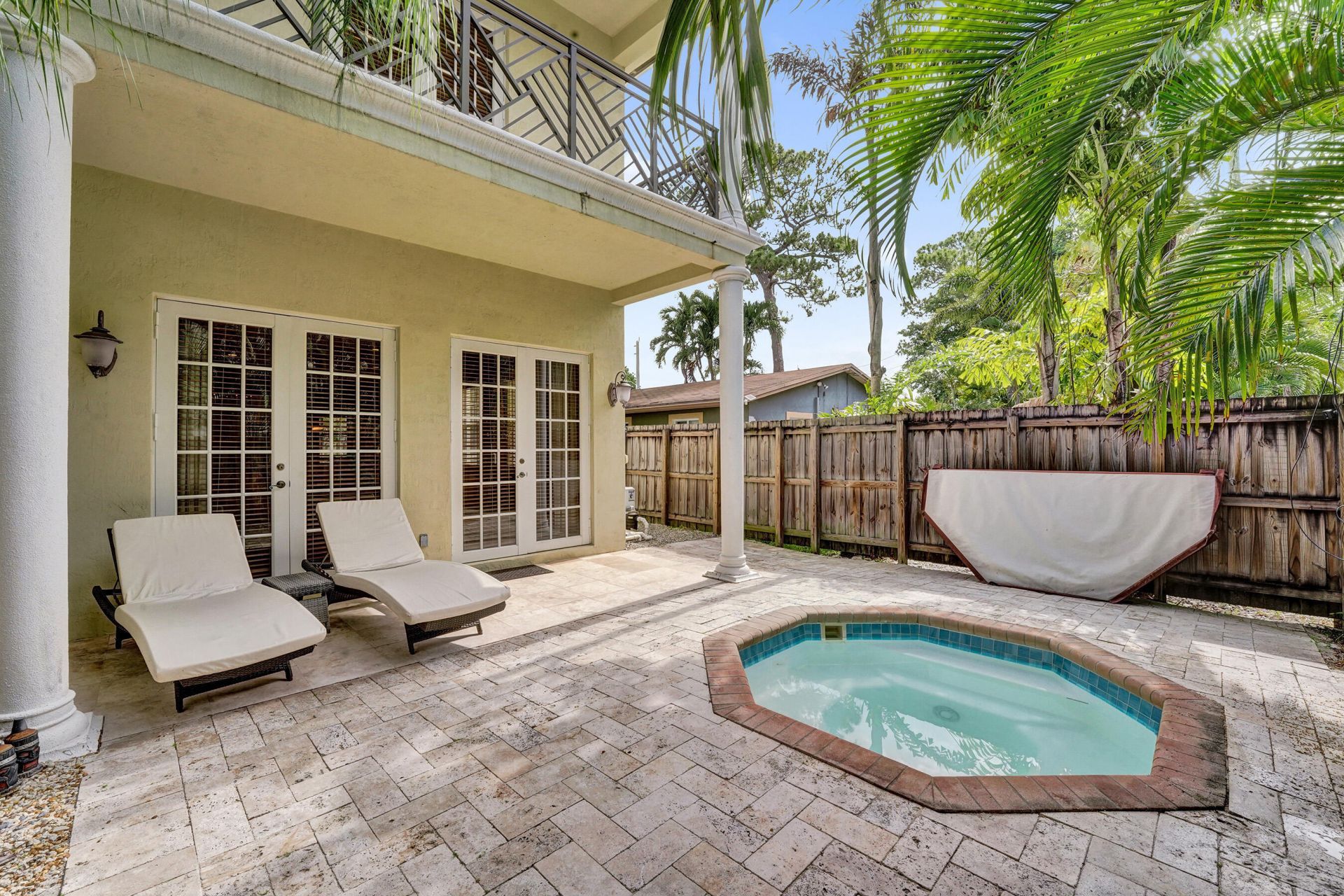 1400 NE 24th Street, Unit 1400, Wilton Manors, FL 33305 Photo