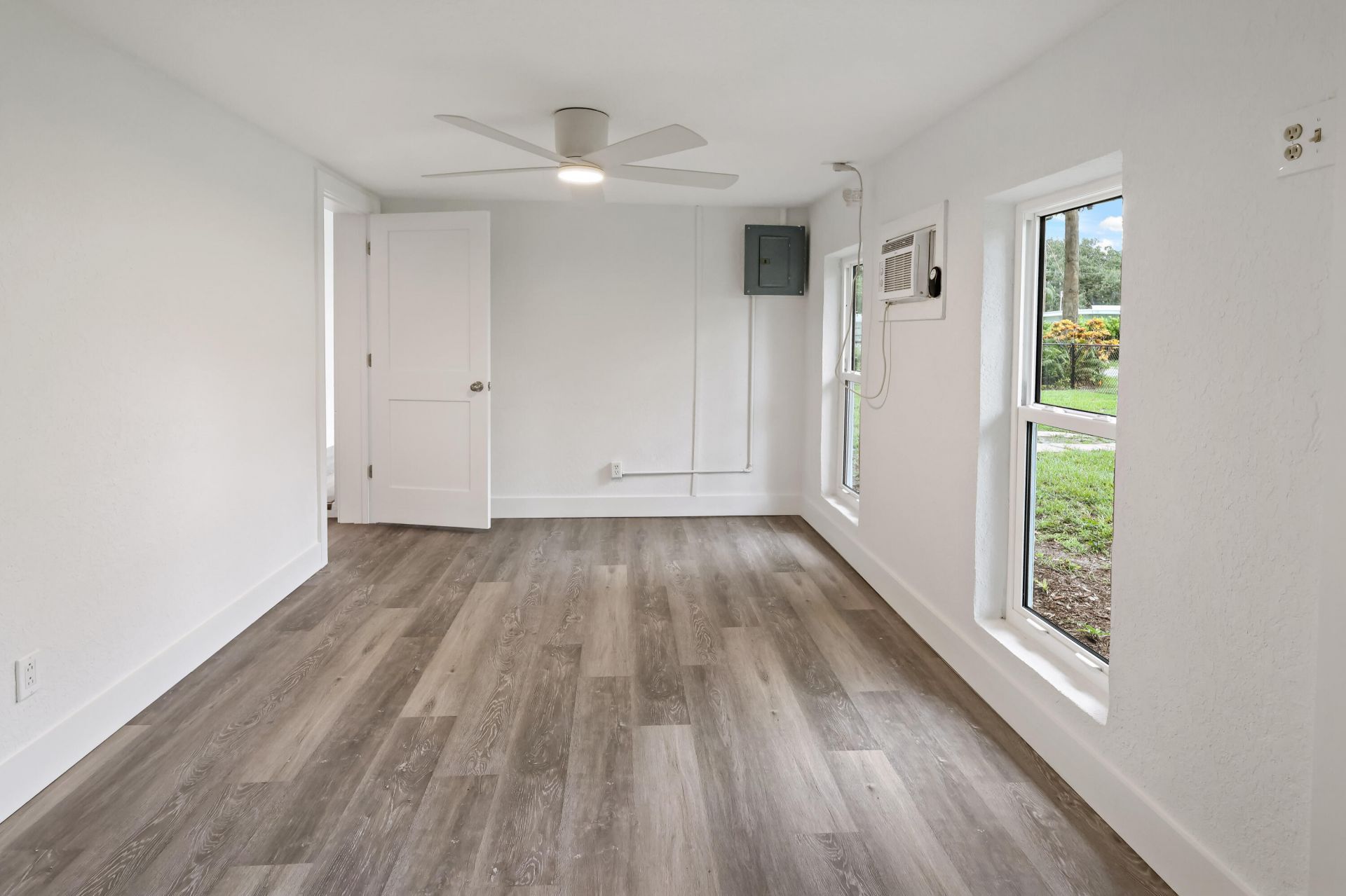 768 22nd Place, Vero Beach, FL 32960 Photo