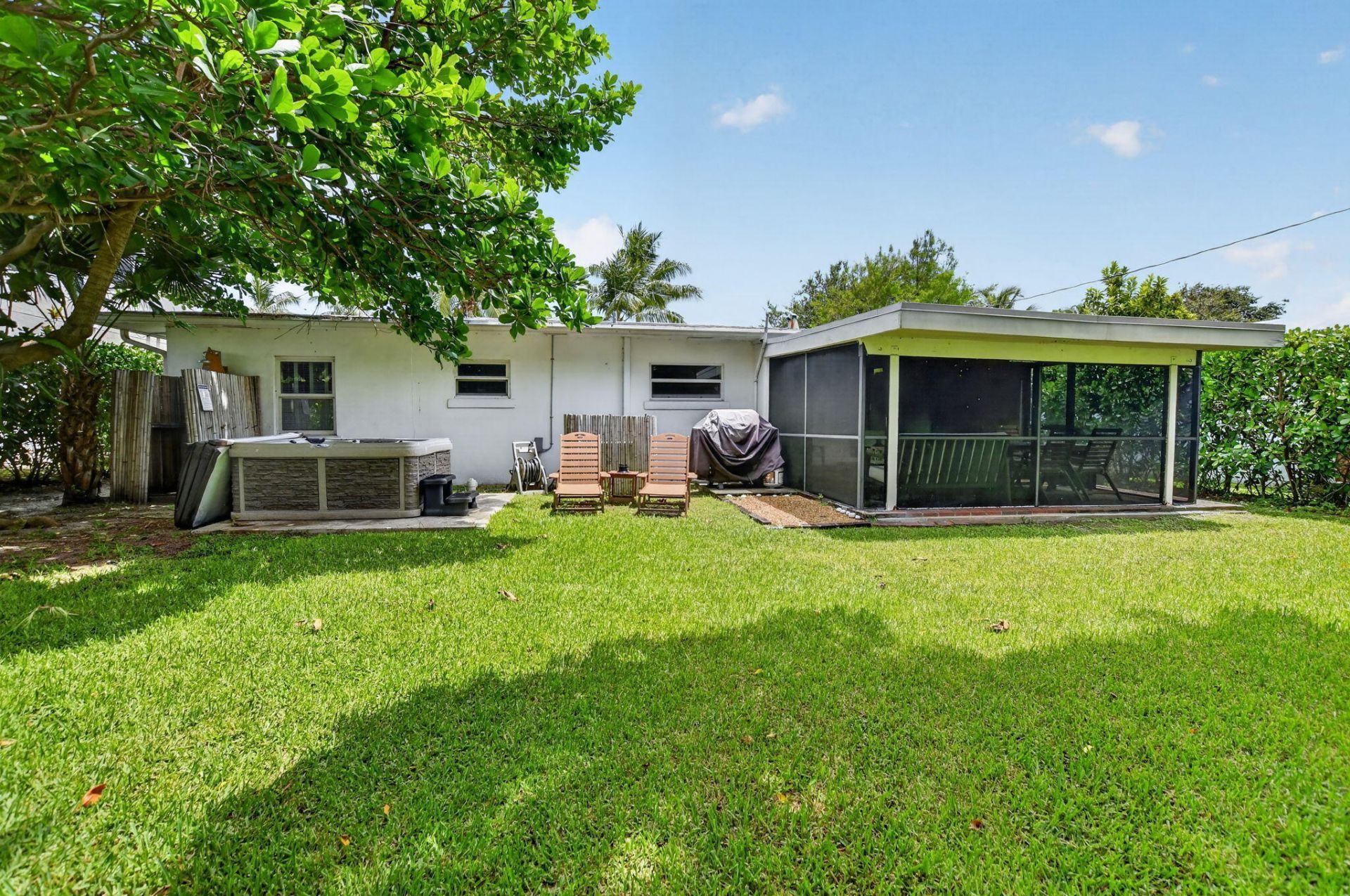 721 NE 8th Avenue, Boynton Beach, FL 33435 Photo