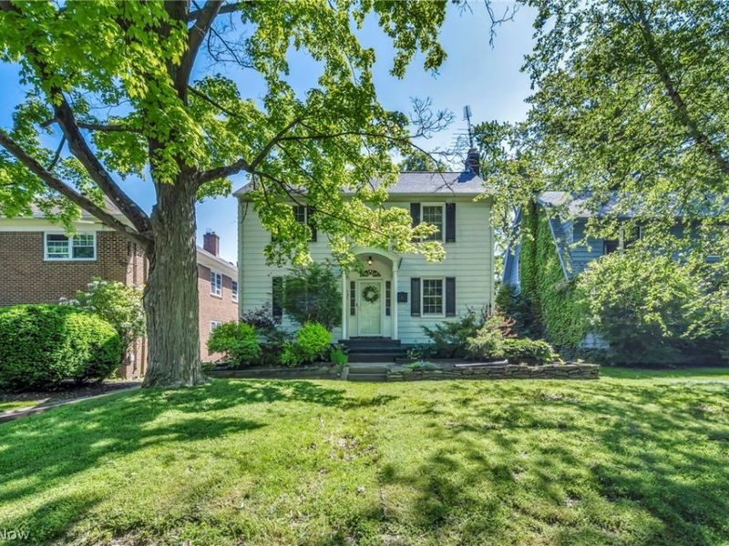 137 N Rose Boulevard, Akron, OH 44302 Photo 1