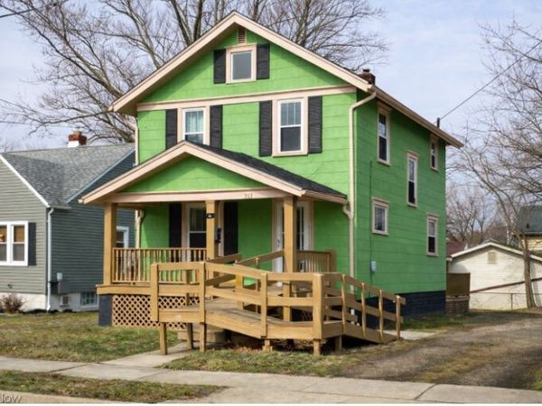 913 Jason Avenue , Akron, OH 44314